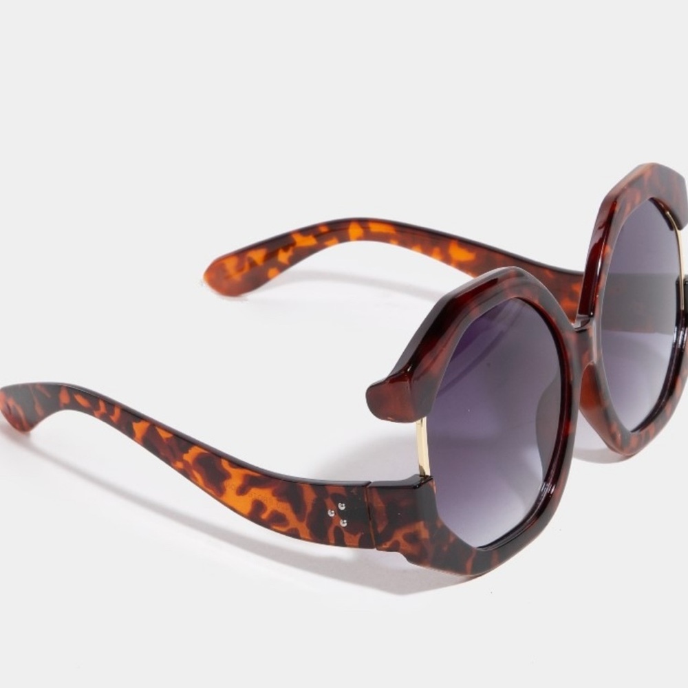 Brown Oversized Sunglasses